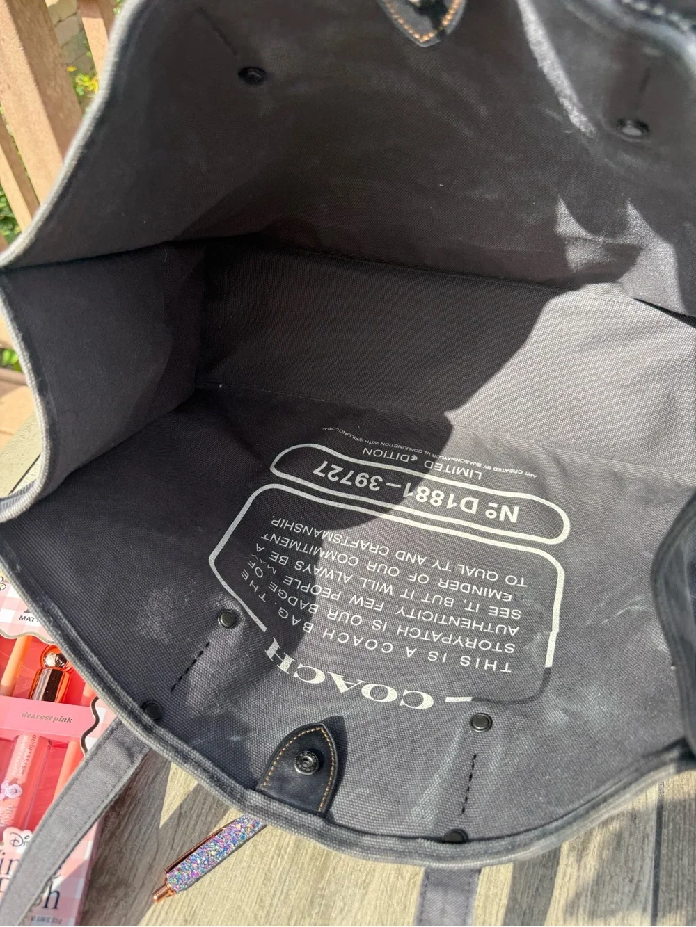 EUC Coach Limited Edition LOVE Tote 42 collab Jason Naylor